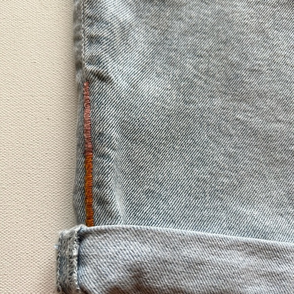 EUC Seven 7 Rainbow Piping Pride Raw Hem Jean Shorts 🌈🌈 (D2) - Picture 3 of 13